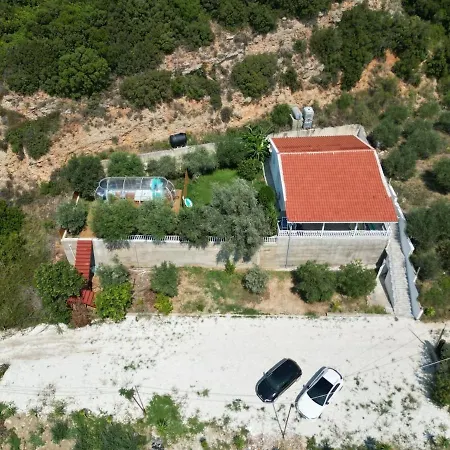 Prázdninový dům 3 Bedrooms With Sea View